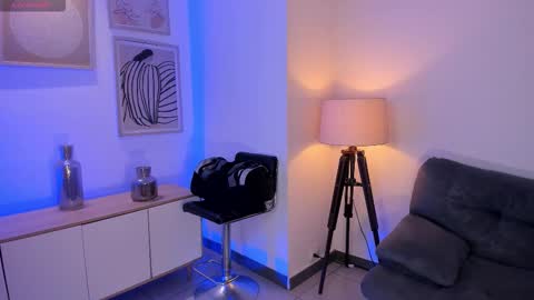 Christine Ford online show from 03/06/26, 12:01