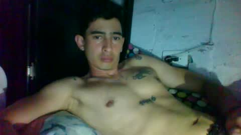 Snapshot of christoper_dick chatting on 01/30/25, 12:06 Petite Horny and chistoper dick online show from 01/30/25, 12:06