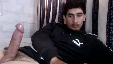Snapshot of christoper_dick chatting on 06/09/26, 10:32 Petite Horny and chistoper dick online show from 06/09/26, 10:32
