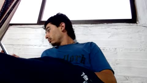 Snapshot of christoper_dick chatting on 06/10/26, 10:47 Petite Horny and chistoper dick online show from 06/10/26, 10:47