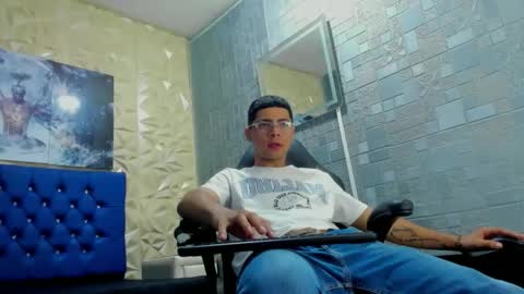 Christoper Giraldo online show from 03/07/26, 01:41