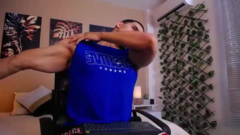 Christopher Black online show from 11/08/25, 01:33