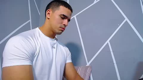Snapshot of christopherblack_ chatting on 05/11/26, 04:04 Christopher Black online show from 05/11/26, 04:04