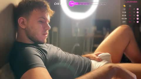 Christopher online show from 12/21/25, 09:33