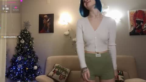 Snapshot of christy_memeow chatting on 01/11/25, 03:31 christy memeow online show from 01/11/25, 03:31