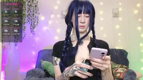 christy memeow online show from 10/31/25, 05:58