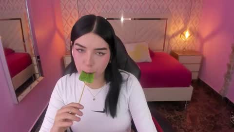 CHRISTY  online show from 10/20/25, 07:25