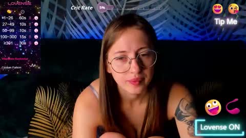 ChristyCrayme online show from 10/16/25, 01:28