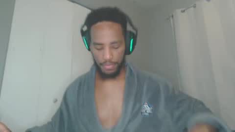 Snapshot of chrisvacherx chatting on 01/05/25, 05:30 ChrisVacherx online show from 01/05/25, 05:30