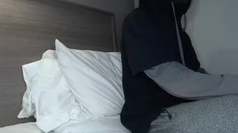 Snapshot of chrisvacherx chatting on 01/11/25, 02:09 ChrisVacherx online show from 01/11/25, 02:09