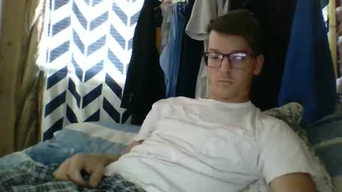 chrisvibess online show from 05/03/26, 02:01