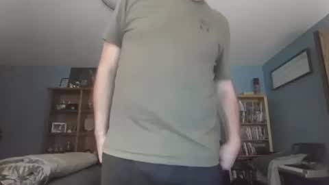 chrisw8121 online show from 10/17/25, 04:09