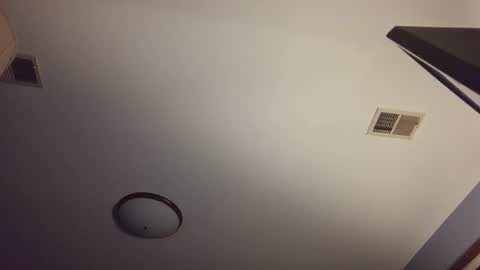 chrisw8121 online show from 03/06/26, 05:37