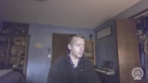 chrisw8121 online show from 04/01/26, 04:15