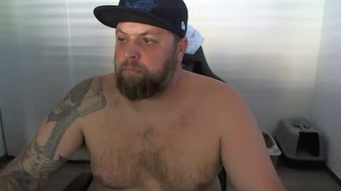 Chrizz online show from 03/08/25, 02:08