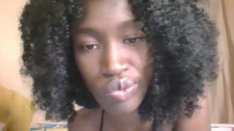 chroe22 online show from 04/16/26, 09:39