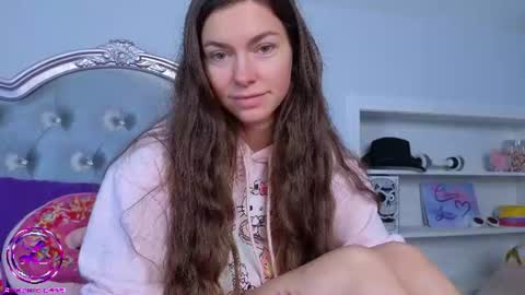 Snapshot of chroniclove chatting on 06/19/26, 03:16 Marley online show from 06/19/26, 03:16