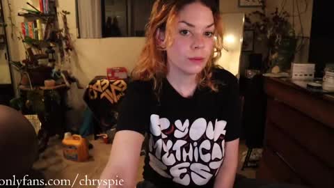 Snapshot of chrysanthulu chatting on 05/16/26, 06:21 Chrys online show from 05/16/26, 06:21