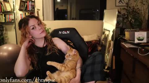 Snapshot of chrysanthulu chatting on 05/28/26, 06:10 Chrys online show from 05/28/26, 06:10