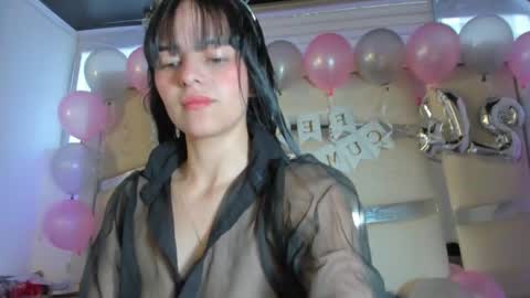 Snapshot of chrystal_jade chatting on 10/10/25, 02:27 instagram chrystaljade.1 online show from 10/10/25, 02:27
