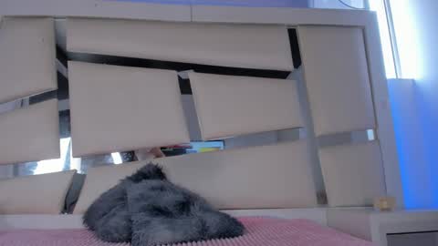 instagram chrystaljade.1 online show from 03/27/26, 01:22