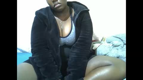 Snapshot of chubby_queenie07 chatting on 05/29/26, 07:50 DivaDee online show from 05/29/26, 07:50
