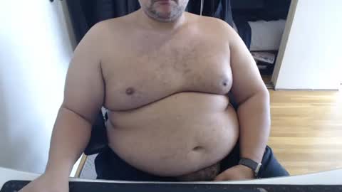 AstorYvr online show from 11/03/25, 07:15