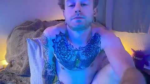 Snapshot of chubschadwell chatting on 12/03/25, 05:11 ChubsChadwell online show from 12/03/25, 05:11