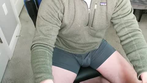 Snapshot of chuck0781 chatting on 01/25/25, 07:07 chuck online show from 01/25/25, 07:07