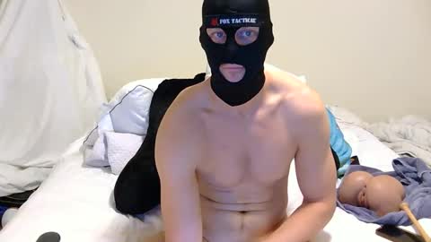 Snapshot of chuck5566 chatting on 12/18/25, 04:46 chuck5566 online show from 12/18/25, 04:46