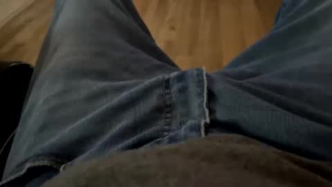 chucktownguy81 online show from 01/04/25, 04:01