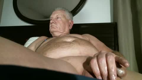 chummy50222 online show from 12/30/24, 05:37