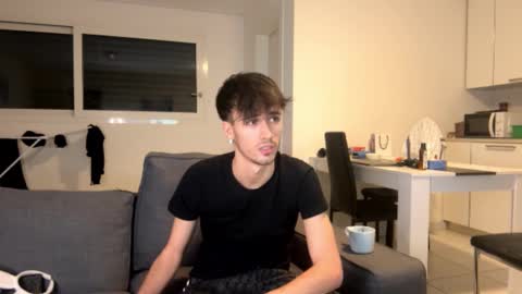 Alex online show from 12/05/24, 11:29