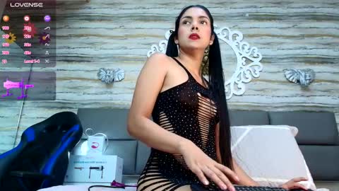 Snapshot of ciara_connor chatting on 01/27/25, 06:19 ... ... online show from 01/27/25, 06:19