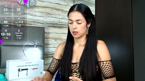 Snapshot of ciara_connor chatting on 02/08/25, 10:39 ... ... online show from 02/08/25, 10:39