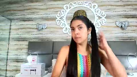 Snapshot of ciara_connor chatting on 02/10/25, 03:35 ... ... online show from 02/10/25, 03:35