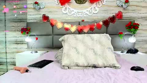 Snapshot of ciara_connor chatting on 02/16/25, 02:20 ... ... online show from 02/16/25, 02:20