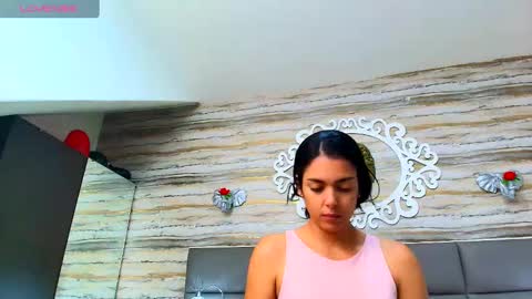 Snapshot of ciara_connor chatting on 02/20/25, 03:45 ... ... online show from 02/20/25, 03:45