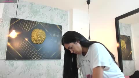 Snapshot of ciara_connor chatting on 02/28/25, 11:36 ... ... online show from 02/28/25, 11:36
