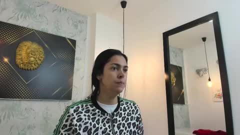 Snapshot of ciara_connor chatting on 03/03/25, 11:00 ... ... online show from 03/03/25, 11:00