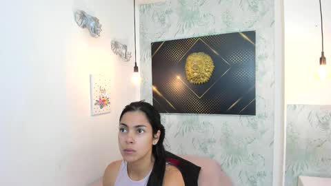 Snapshot of ciara_connor chatting on 03/04/25, 10:57 ... ... online show from 03/04/25, 10:57
