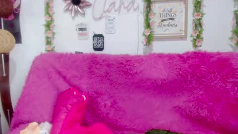 Snapshot of ciaraasweet chatting on 02/12/25, 10:04 Ciara online show from 02/12/25, 10:04