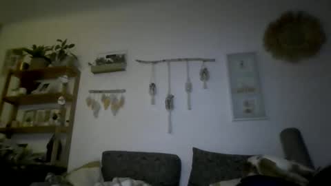 ciasnsyrize1996 online show from 10/24/25, 09:33