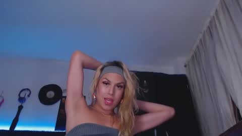 cicimom online show from 04/24/26, 04:59