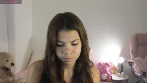 Mia online show from 01/04/25, 04:01