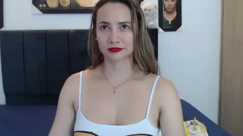 Snapshot of cielodal chatting on 10/13/25, 05:07 cieloDal online show from 10/13/25, 05:07