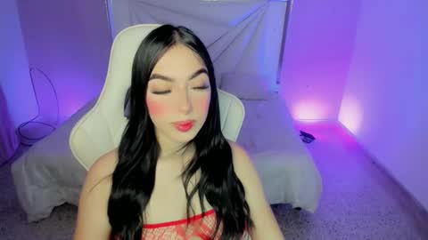 Snapshot of cieloo_ chatting on 10/07/25, 09:23 CIELO online show from 10/07/25, 09:23