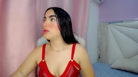 Snapshot of cieloo_ chatting on 01/14/26, 09:31 CIELO online show from 01/14/26, 09:31