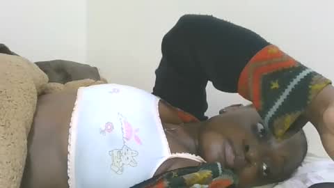 cilia petite online show from 11/14/25, 06:34