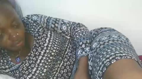 cilia petite online show from 11/23/25, 04:51